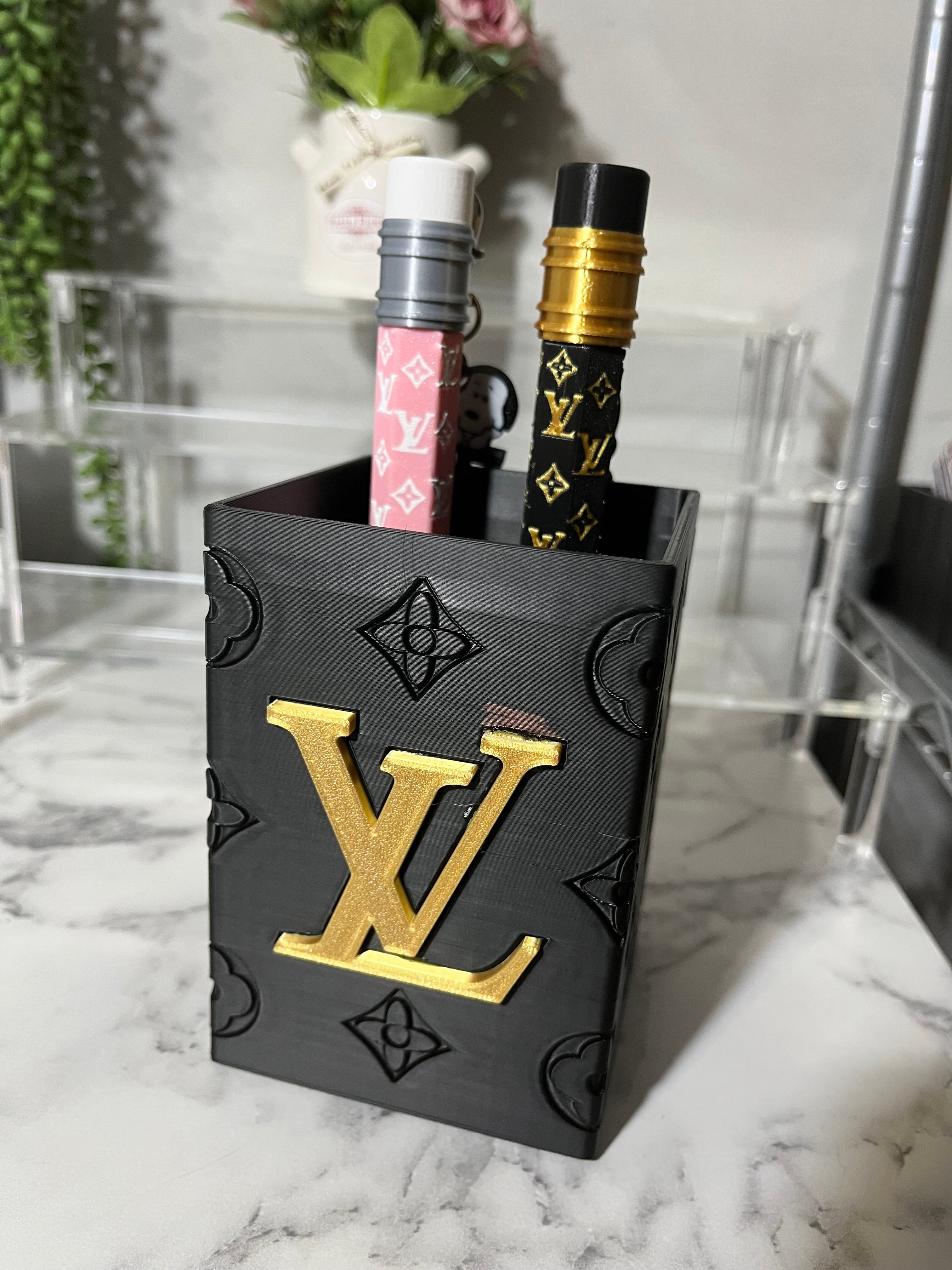 LV Pen Holder (Customizable Colors)